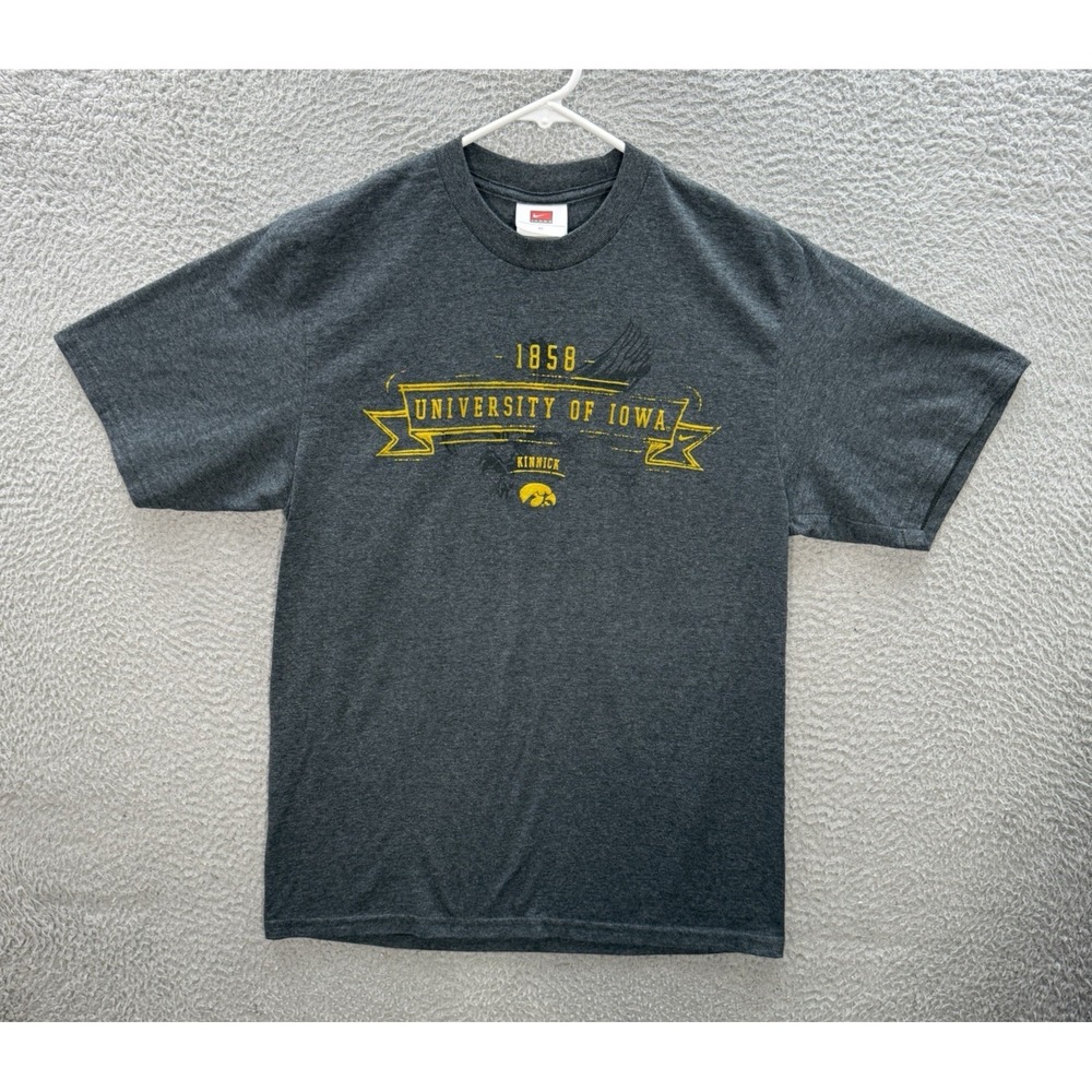 Vintage Iowa Hawkeyes Shirt Adult Medium Gray Crewneck Tee NCAA Sports Nike Y2K